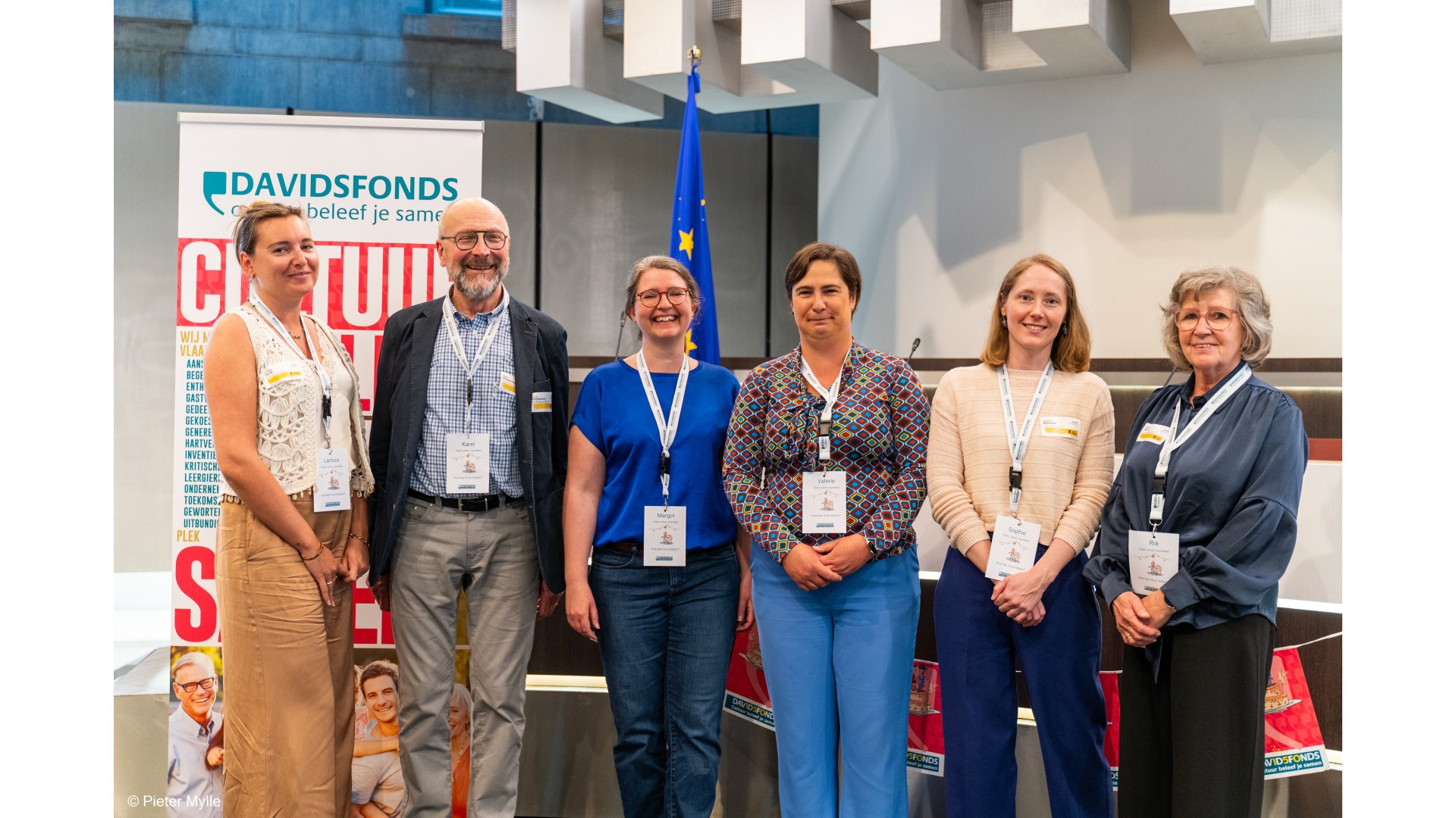 DSC03179.jpg Nationale werkgroep JJ: van links naar rechts: Larissa Cecchi, Karel Strijckmans, Margot Thysens (coördinator), Valerie Vermassen, Sophie Bertrand, Ria Pans.