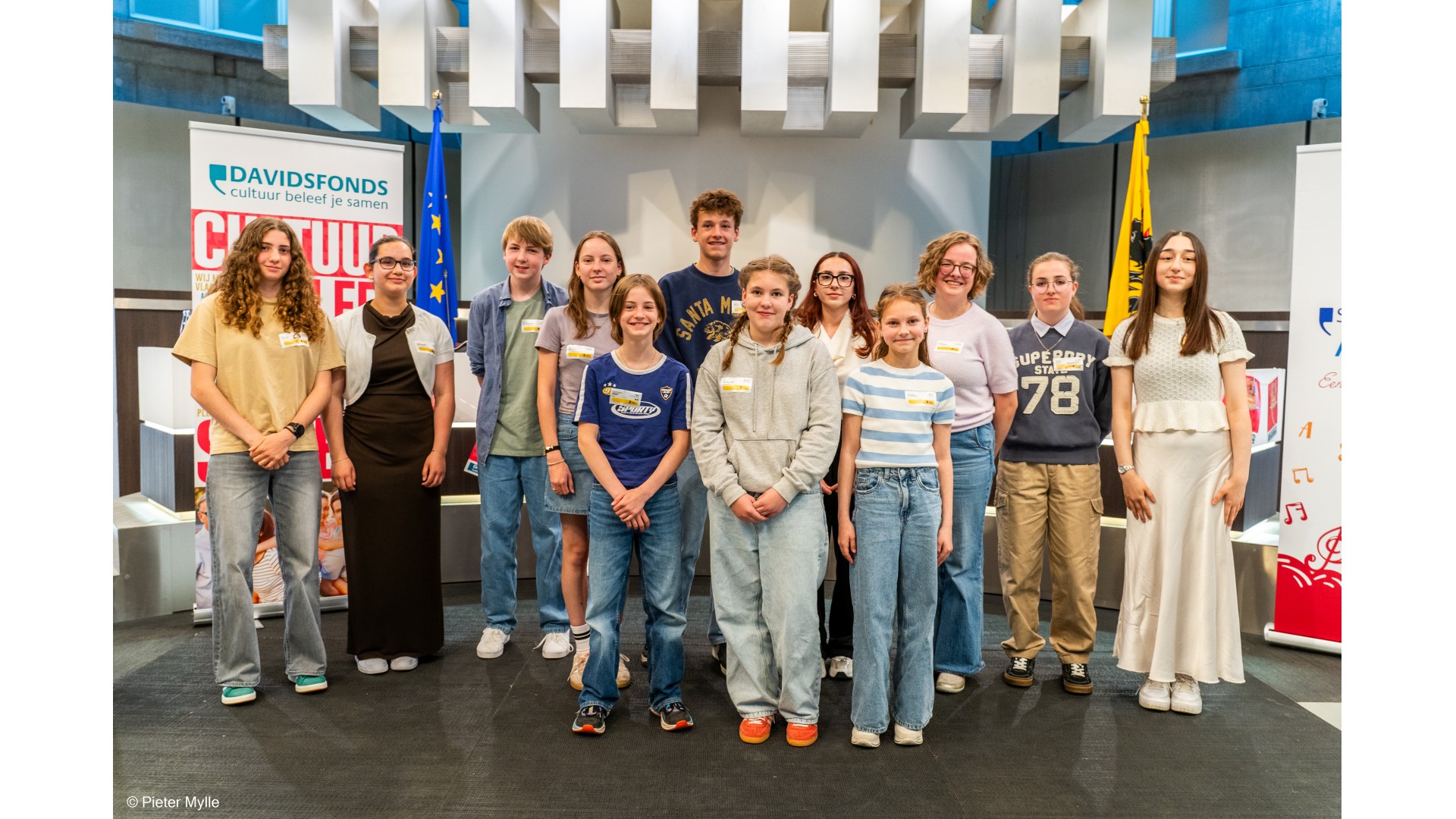 DSC03120.jpg Alle winnaars in de vier reeksen. Margot Debaene: vooraan rechts.